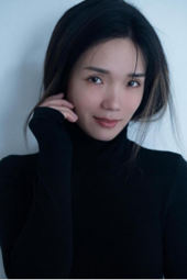 龚静
